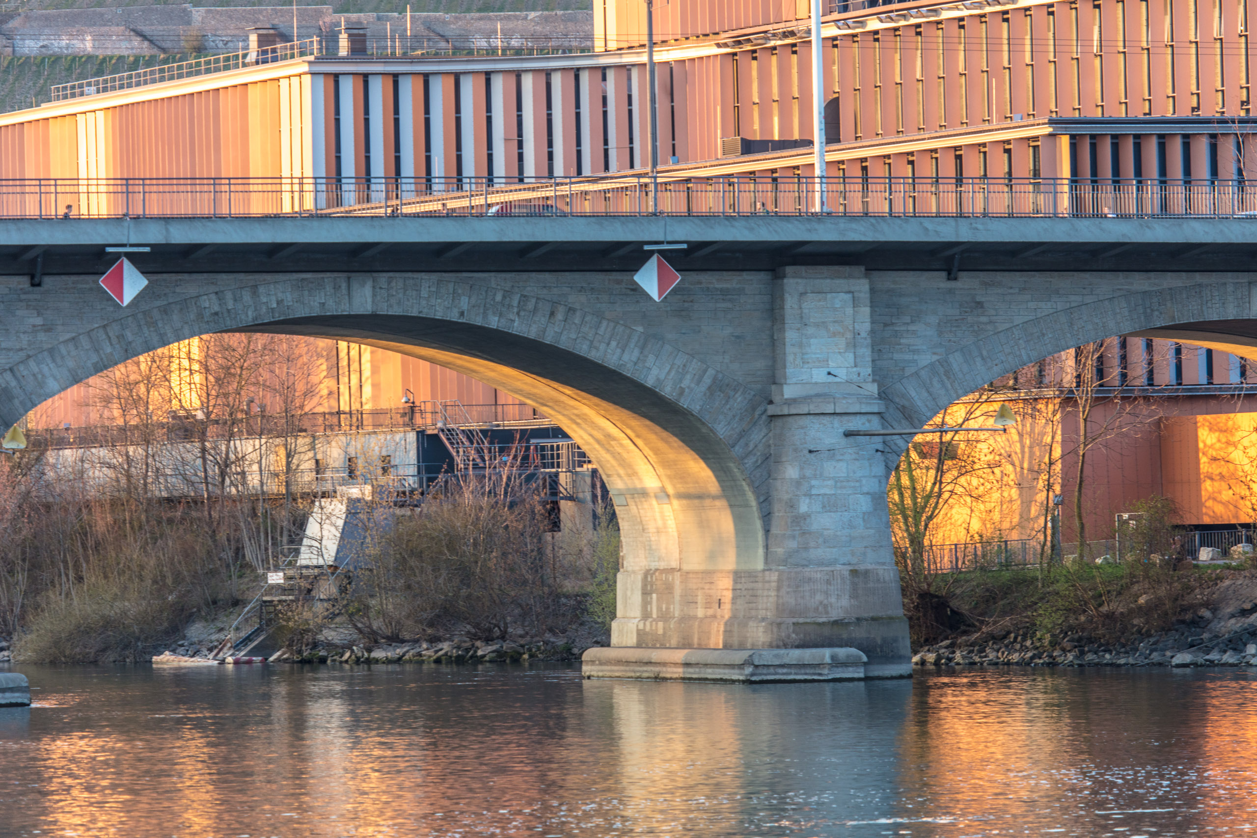 20190330182241 DP010319